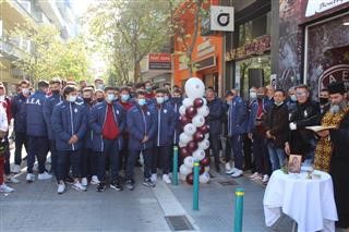 Άνοιξε τις πύλες της η μπουτίκ της ΠΑΕ ΑΕΛ (PICS)