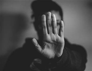  Ενός λεπτού σιγή