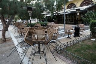  Κατέβασε ρολά η εστίαση 