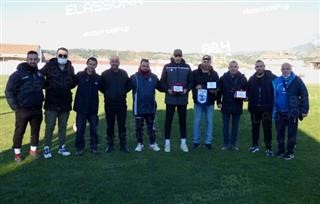  Χάρηκαν το ποδόσφαιρο στο εορταστικό φιλικό ΠΟΕ και Κεραυνός Δρυμού 