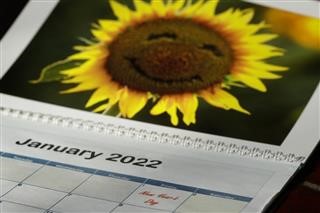  AΡΓΙΕΣ 2022: Με πέντε τριήμερα κάνει ποδαρικό η νέα χρονιά