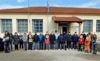  Με δώρα στο Ειδικό Δημοτικό Σχολείο Γαλανόβρυσης ο Π.Ο.Ελασσόνας 