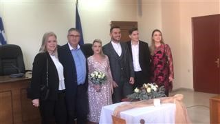 Παντρεύτηκε την εκλεκτή της καρδιάς του ο Θανάσης Μπίζιος