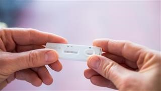  SELF TEST: Άνοιξε η πλατφόρμα για τα δύο τεστ ενόψει Χριστουγέννων