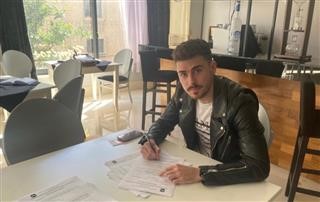 Υπέγραψε στη Ρόδο ο Jesus Del Amo 