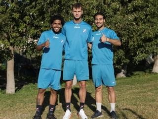 Τρεις προσθήκες η Καλλιθέα