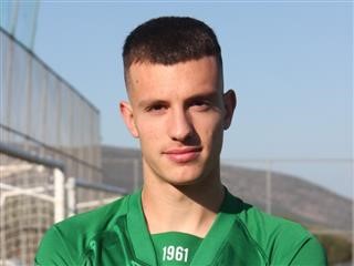 Λεβαδειακός: Εγινε επαγγελματίας ο Καραμπάς