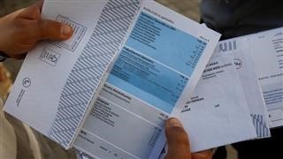  Πιο χαμηλά η κιλοβατώρα στα οικιακά τιμολόγια ρεύματος