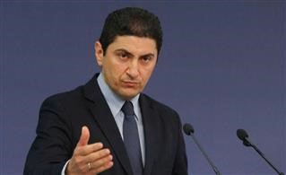 «Θα αυστηροποιήσουμε με νόμο το πλαίσιο λειτουργίας των λεσχών φιλάθλων»