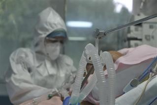 19.623 νέα κρούσματα και 67 θάνατοι – Στους 455 οι διασωληνωμένοι