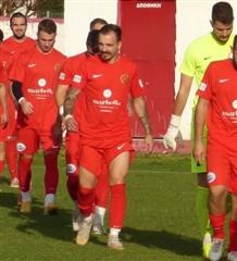 Συγκινητική πρόταση γάμου στο γήπεδο Ανάβρας (Video)