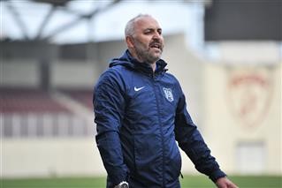 Χατζηλιάδης: «Θα κριθούν όλα στο τελευταίο παιχνίδι...»