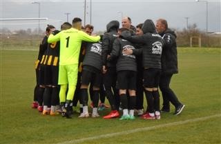 Ο Σιάτρας χάρισε τη νίκη στον Φαλανιακό!