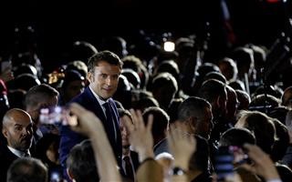  Νίκη Μακρόν με 55% καταγράφει νέα δημοσκόπηση