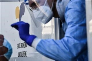 4.388 νέα κρούσματα – 29 θάνατοι και 178 διασωληνωμένοι