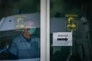 112 νέες μολύνσεις από τον ιό στη Λάρισα