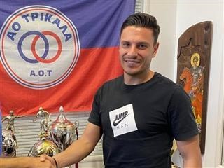 Παραμένει στον ΑΟ Τρίκαλα ο Σανδραβέλης