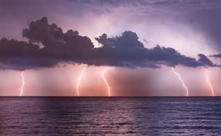  Μετά τον καύσωνα έρχονται μπουρίνια και καταιγίδες