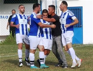 Με το δεξί το Αβέρωφ, 2-0 τον Μαχητή 