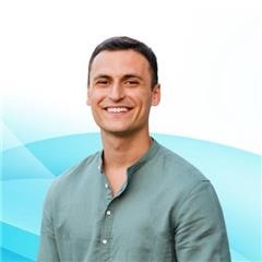 Ο Λευτέρης Τσουμάνης ευχαριστεί…