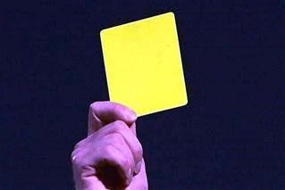 Πέντε παίκτες της ΑΕΛ είδαν την κίτρινη κάρτα