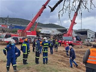 Στους 1.300°C η θερμοκρασία στο βαγόνι - εστιατόριο