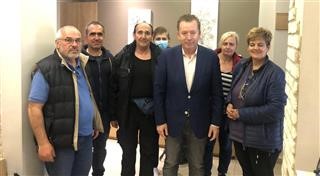 Κόκκαλης με συμβασιούχους καθαριότητας στα νοσοκομεία