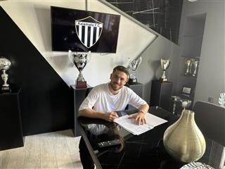 Η Καλαμάτα επέκτεινε το συμβόλαιο του Χρήστου Ρόβα