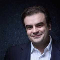  Προσλήψεις εκπαιδευτικών και αυξήσεις σε μισθούς
