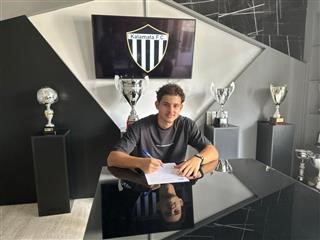 Καλαμάτα: Υπέγραψε ο Σμαράντο Σάλα