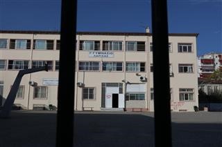 Φιλοξενία κατοίκων από τον Ιπποκράτη  στο γυμναστήριο του 1ου Γυμνασίου - Λυκείου