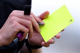 Τρεις παίκτες της ΑΕΛ είδαν την κίτρινη κάρτα