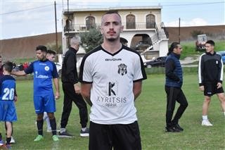 Ο Νέλι Ριζά στο Athleticlarissa (VIDEO)