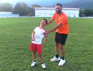 Ένας πατέρας-πρότυπο, ένας γιος-υπόσχεση!