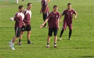 Η ποδοσφαιρική παρέα που μεγάλωσε στην ΑΕΛ…