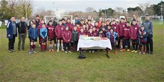 Γιορτινό κλίμα και χαμόγελα από την Ακαδημία Ανθούπολης