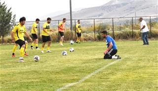 Χριστουγεννιάτικες Ευχές από τη Δόξα Αργυροπουλίου