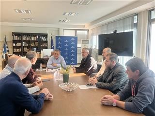 Στηρίζει το αίτημα αθλητικών συλλόγων για δωρεάν χρήση δημόσιων αθλητικών υποδομών