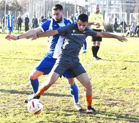 Gallery φωτογραφιών από τον αγώνα Αστραπή Ν.Π. – Απόλλων Λάρισας!