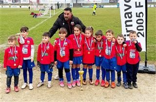 Όταν το ποδόσφαιρο γίνεται γιορτή στον Τύρναβο