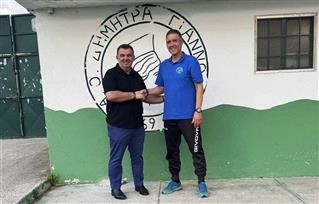 Ανανέωσε τη συνεργασία του με την Δήμητρα Γιάννουλης ο Κώστας Μπακατσής