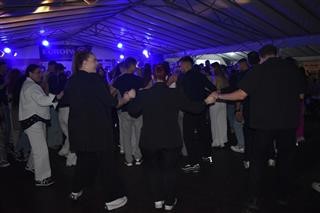 «Βούλιαξε» σαν ένα «Μικρό Παρίσι» η Τερψιθέα (ΕΙΚΟΝΕΣ)