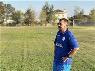 Συνεχίζει με Θεοχαρίδη στον πάγκο για τέταρτη σεζόν ο Τοξότης Λάρισας