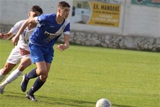 Ο Βασίλης Χατζούλης ευχαριστεί…
