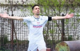 Συνεχίζει στον Π.Ο.Ε. ο αρχηγός Βασίλης Γκαμπέτας!