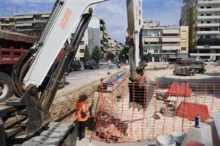  Σε εξέλιξη οι εργασίες για τον κυκλικό κόμβο σε Παναγούλη-Ηρ.Πολυτεχνείου-Φαρσάλων 