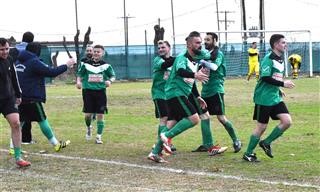 Gallery φωτογραφιών από τον αγώνα Δόξα Αργυροπουλίου – Αμπελωνιακός!