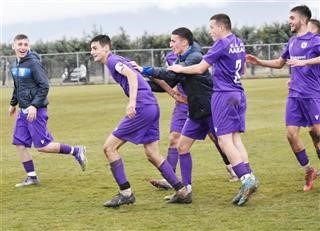 Τεράστια νίκη πρωτιάς για την Κ16!