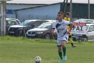 Νίκη με ανατροπή για τον Σμόλικα