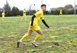 Τρίποντο με Σάρρα για τον Φαλανιακό